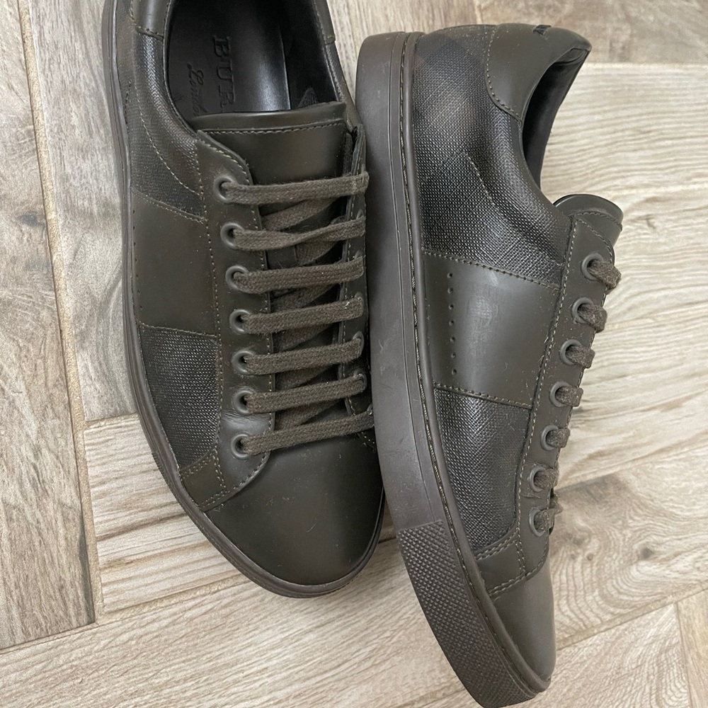 Burberry Ritson Low Top Sneakers